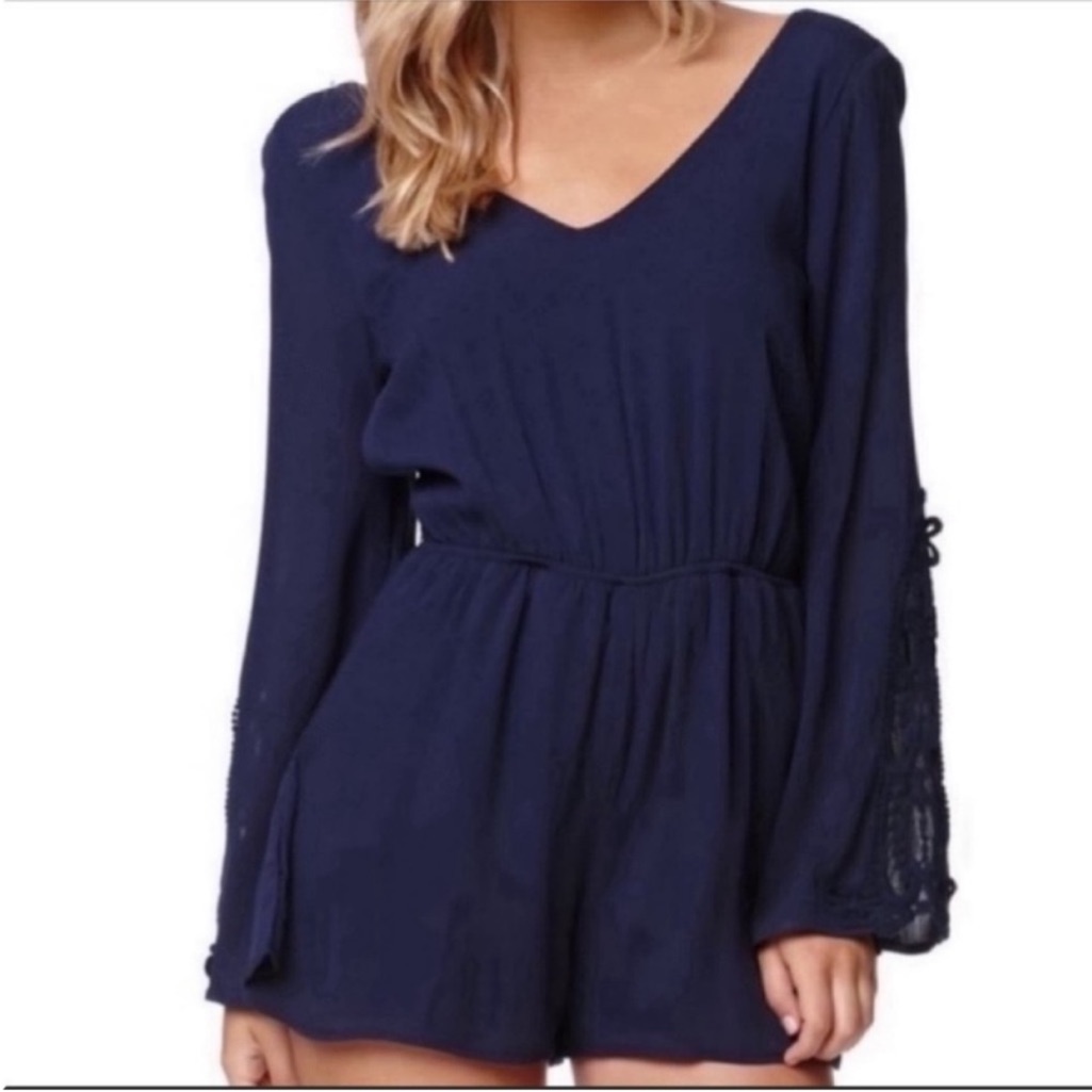 Nwt Women’s Navy La Hearts Crochet Bell Sleeve Boho Romper Size Medium